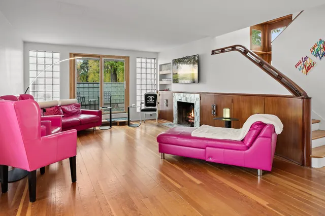 $625,000 | 1550 8th Street South, Fargo, ND 58103