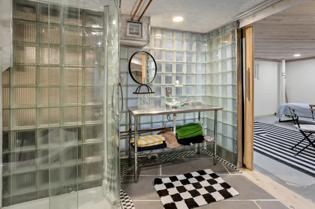 $625,000 | 1550 8th Street South, Fargo, ND 58103