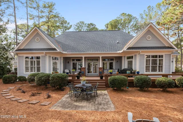 $960,000 | 12 Wellington Drive, Pinehurst, NC 28374