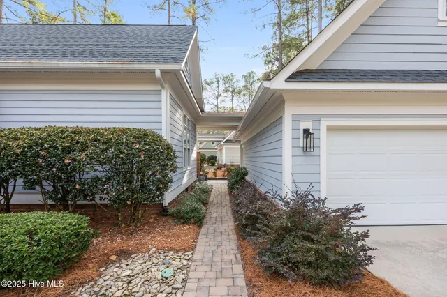 $960,000 | 12 Wellington Drive, Pinehurst, NC 28374
