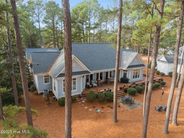 $960,000 | 12 Wellington Drive, Pinehurst, NC 28374