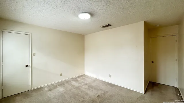 $1,900 | 8435 Parry Path, San Antonio, TX 78109