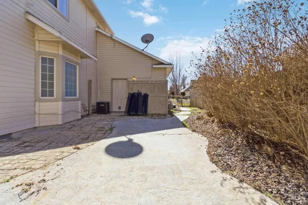 $698,000 | 4550 West Brassie Court, Meridian, ID 83646