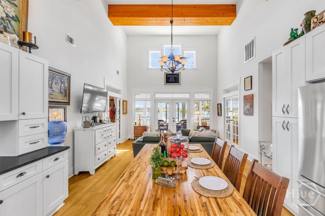 690 Japonica Road Midway, GA 31320 - Photo 13 of 70 Kitchen/Living area