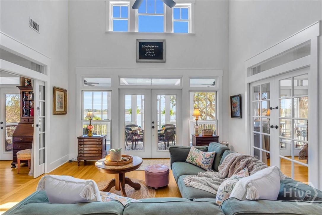 690 Japonica Road Midway, GA 31320 - Photo 16 of 70 Living room