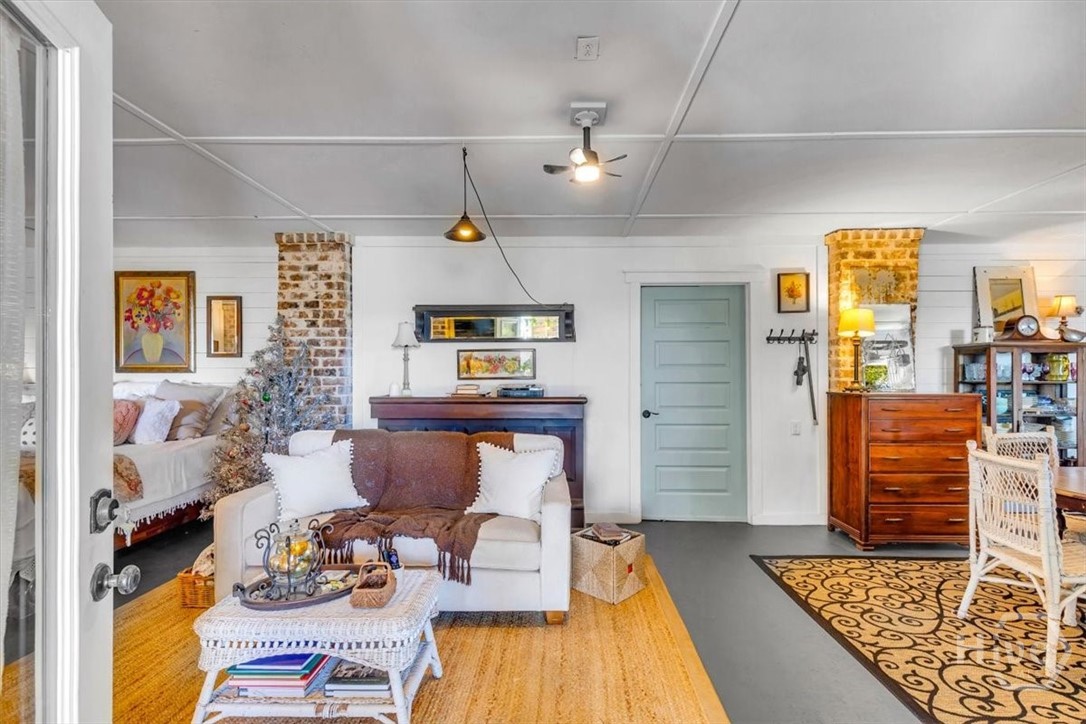 690 Japonica Road Midway, GA 31320 - Photo 41 of 70 Climate controlled bonus room on the ground level