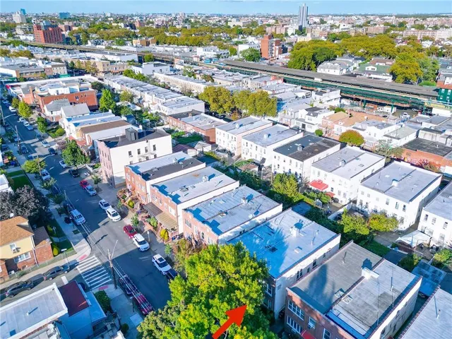 $1,150,000 | 83 Van Sicklen Street | Gravesend