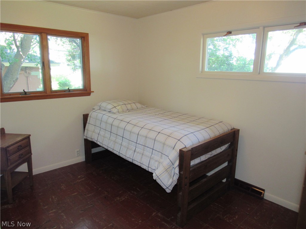 331 Cedar Point Road Sandusky, OH 44870 - Photo 9 of 28