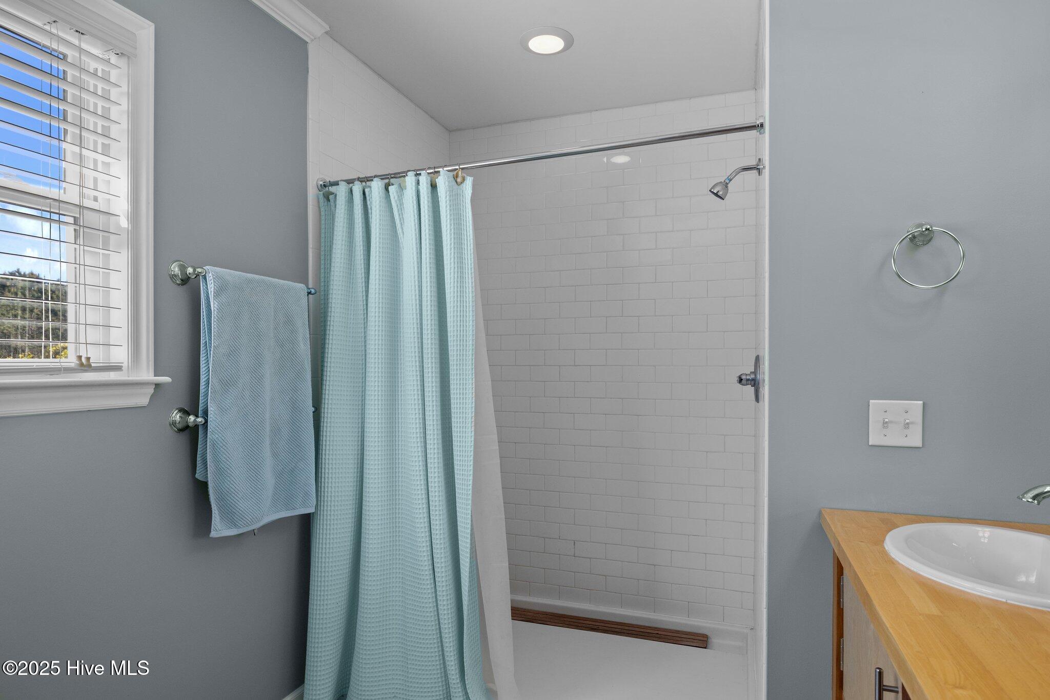 235 Creek Road Beaufort, NC 28516 - Photo 26 of 54 Walk-in Shower