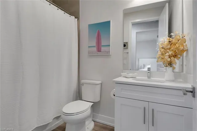 $700,000 | 12973 Pembroke Drive, Naples, FL 34105