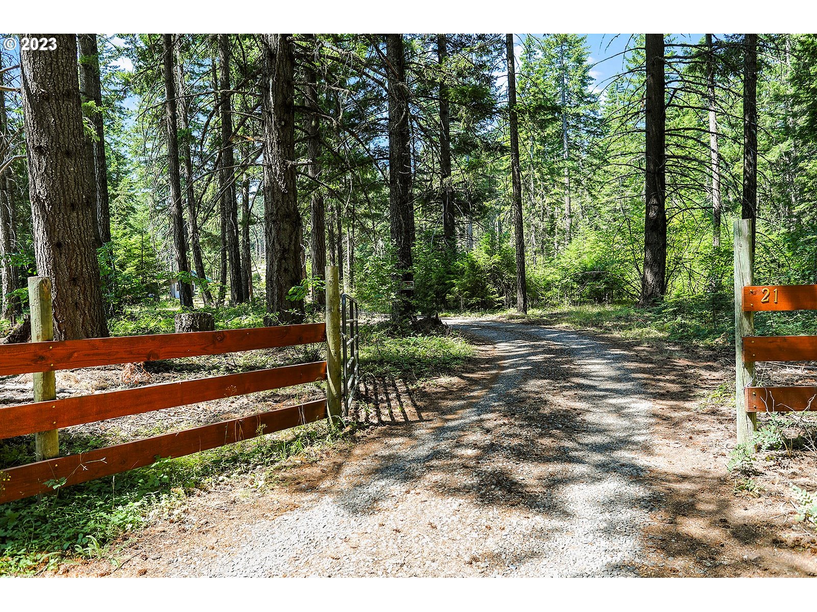 21 Prairie Road Appleton, WA 98602 - Photo 12 of 39 a view of a park
