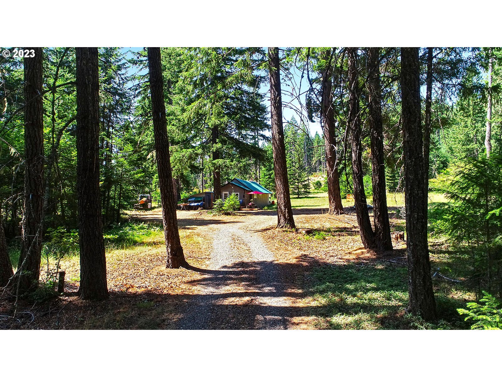 21 Prairie Road Appleton, WA 98602 - Photo 13 of 39 a picture of a yard