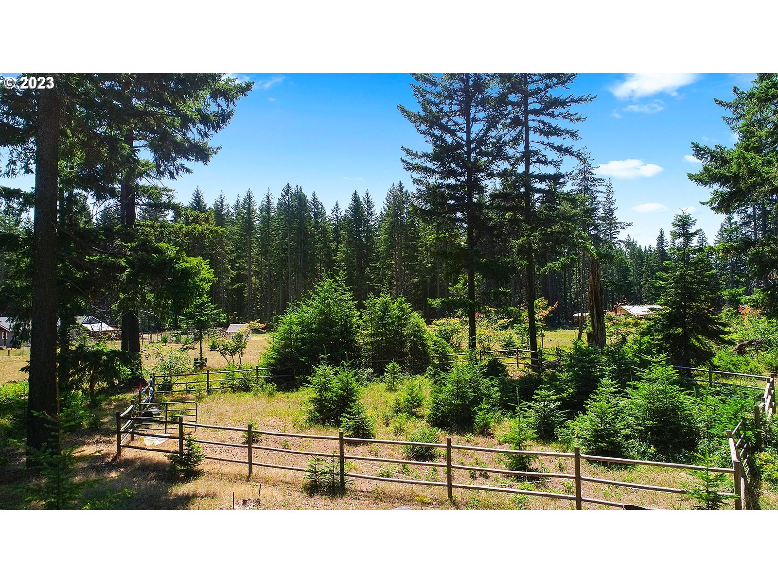 21 Prairie Road Appleton, WA 98602 - Photo 10 of 39 a view of a terrace