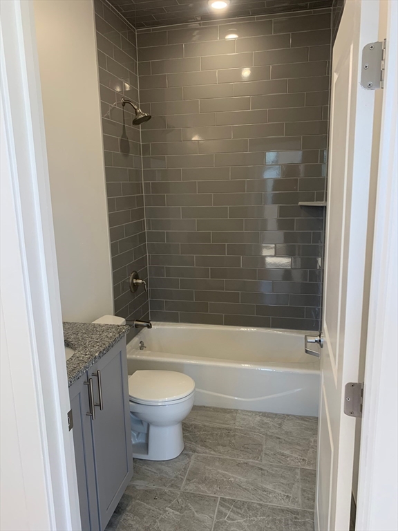 64 Market Street, Unit 601 Lynn, MA 01901 - Photo 5 of 25