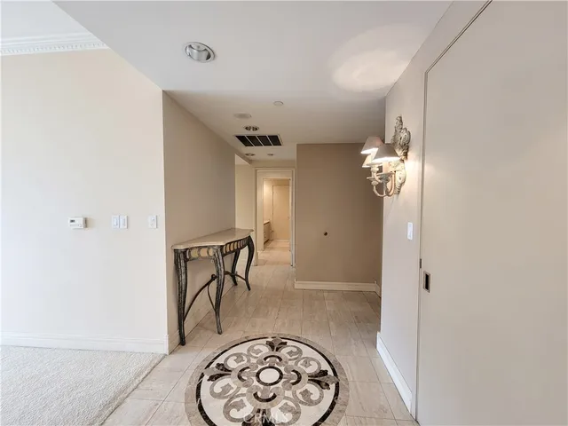 $3,995 | 850 East Ocean Boulevard, Unit 1604, Long Beach, CA 90802