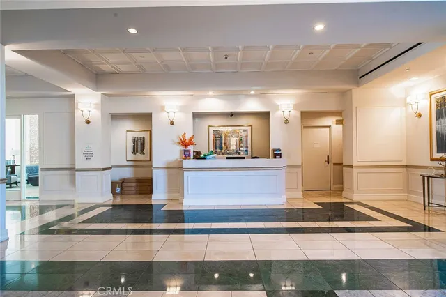 $3,995 | 850 East Ocean Boulevard, Unit 1604, Long Beach, CA 90802