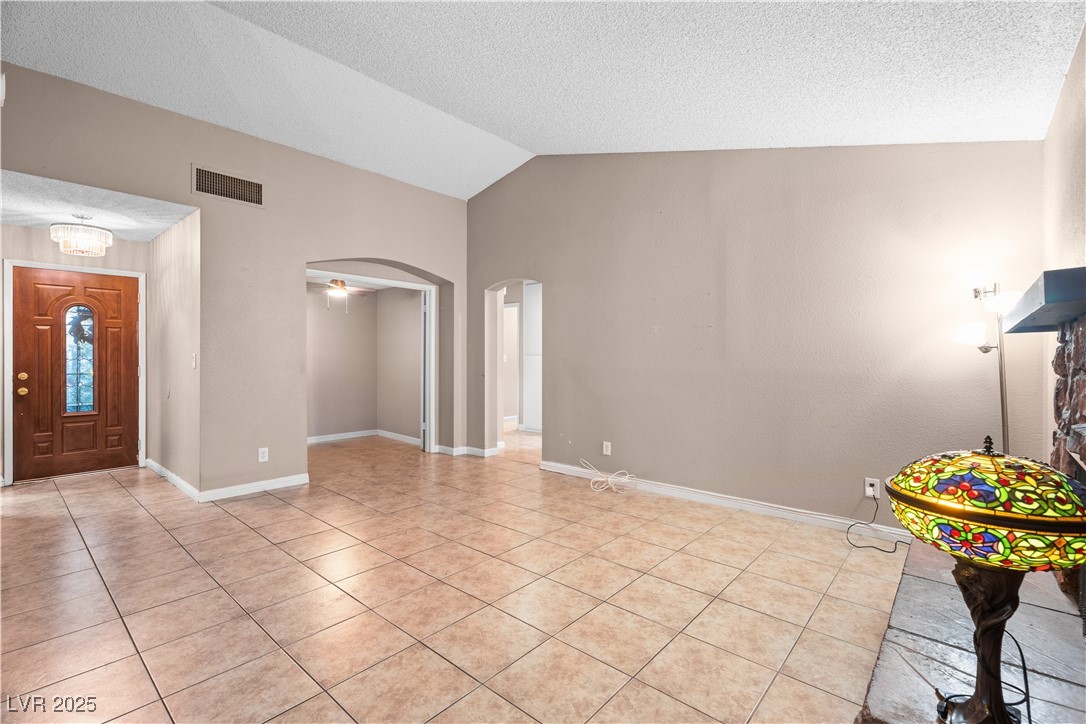 6205 Carmen Boulevard Las Vegas, NV 89108 - Photo 17 of 51