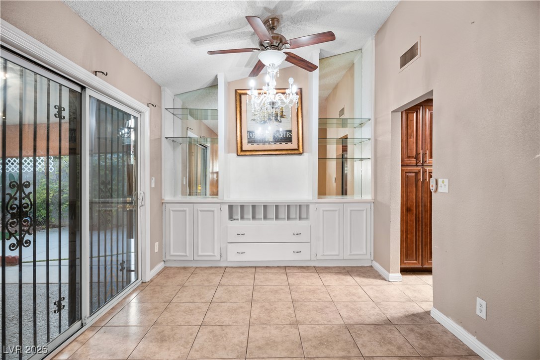 6205 Carmen Boulevard Las Vegas, NV 89108 - Photo 20 of 51 Stud