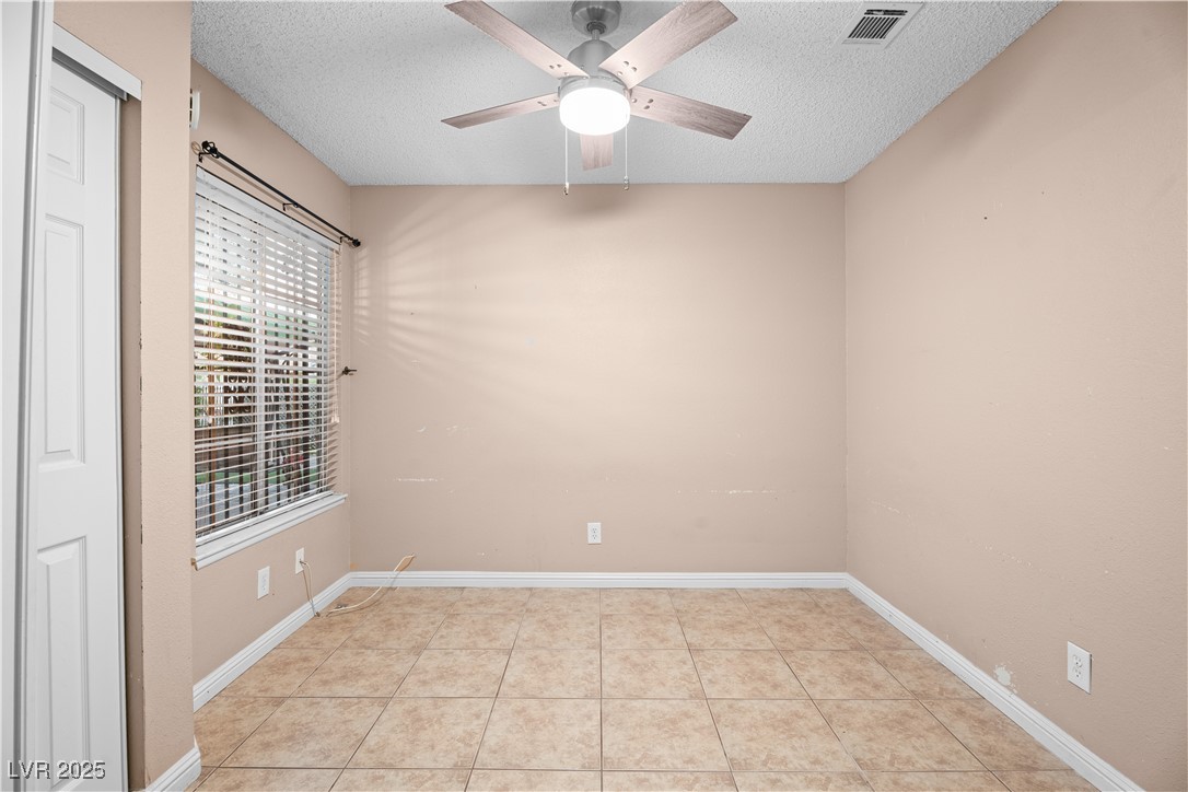 6205 Carmen Boulevard Las Vegas, NV 89108 - Photo 27 of 51