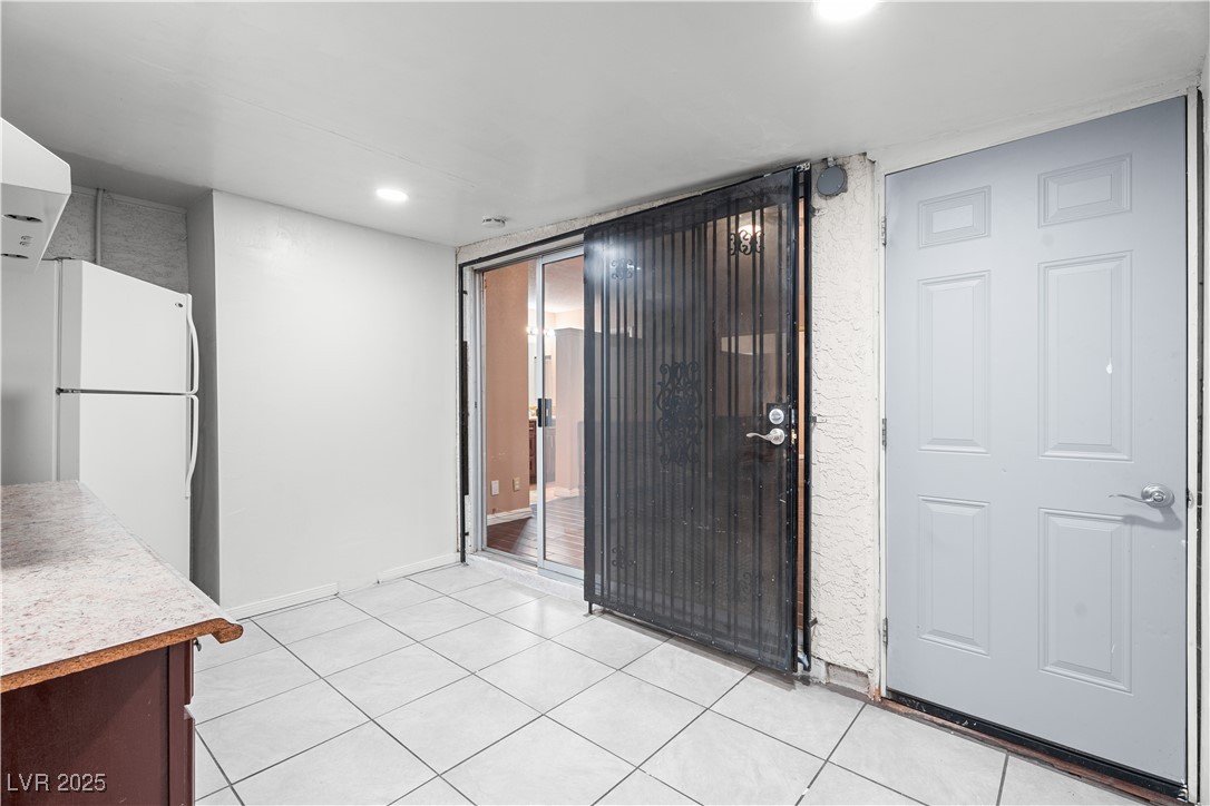 6205 Carmen Boulevard Las Vegas, NV 89108 - Photo 34 of 51