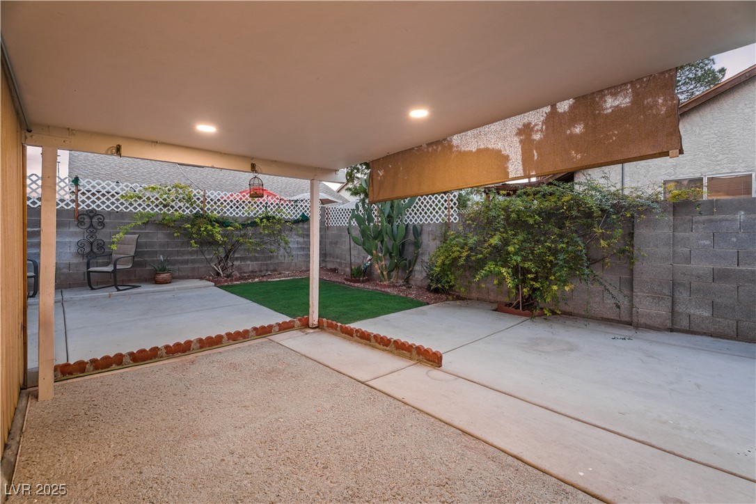 6205 Carmen Boulevard Las Vegas, NV 89108 - Photo 35 of 51