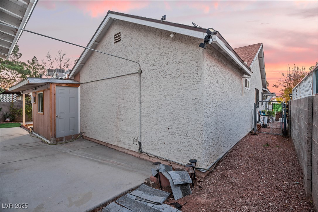 6205 Carmen Boulevard Las Vegas, NV 89108 - Photo 40 of 51