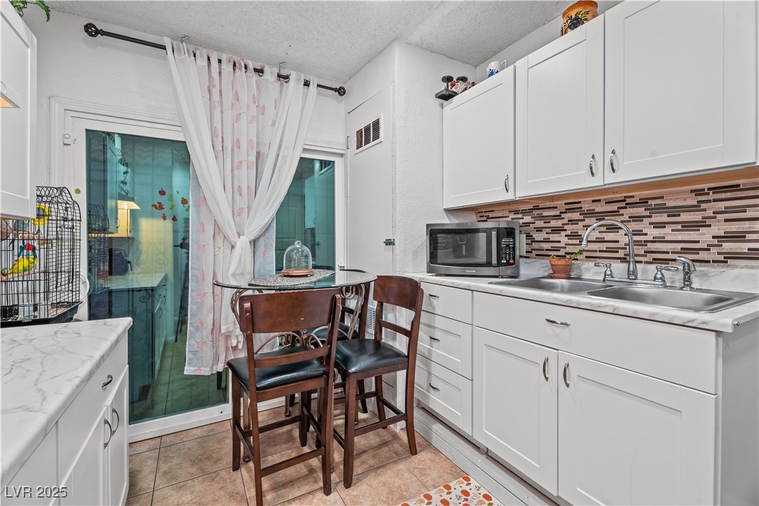 6205 Carmen Boulevard Las Vegas, NV 89108 - Photo 43 of 51