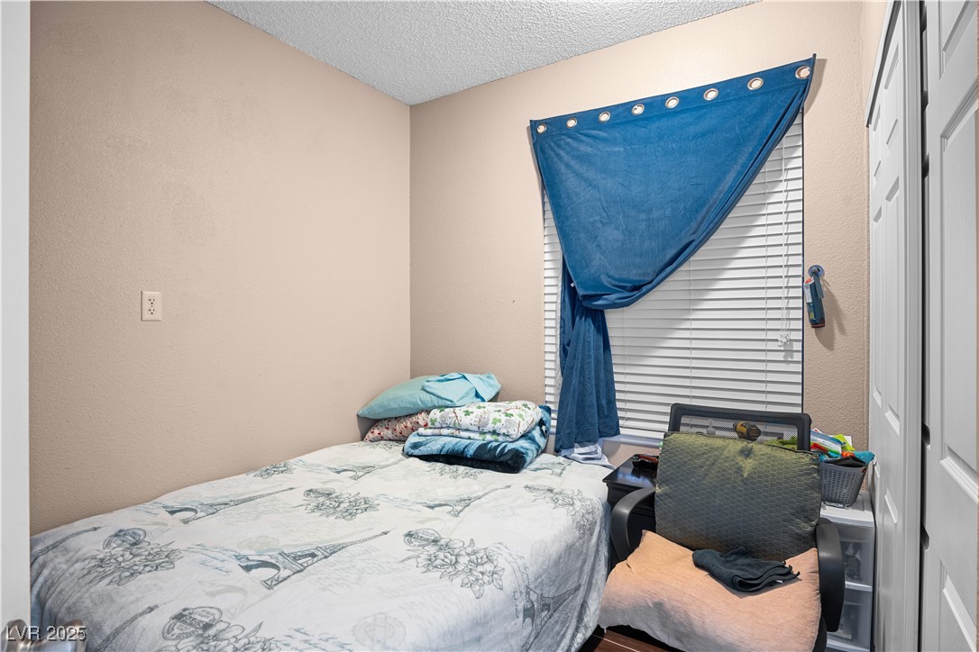 6205 Carmen Boulevard Las Vegas, NV 89108 - Photo 45 of 51