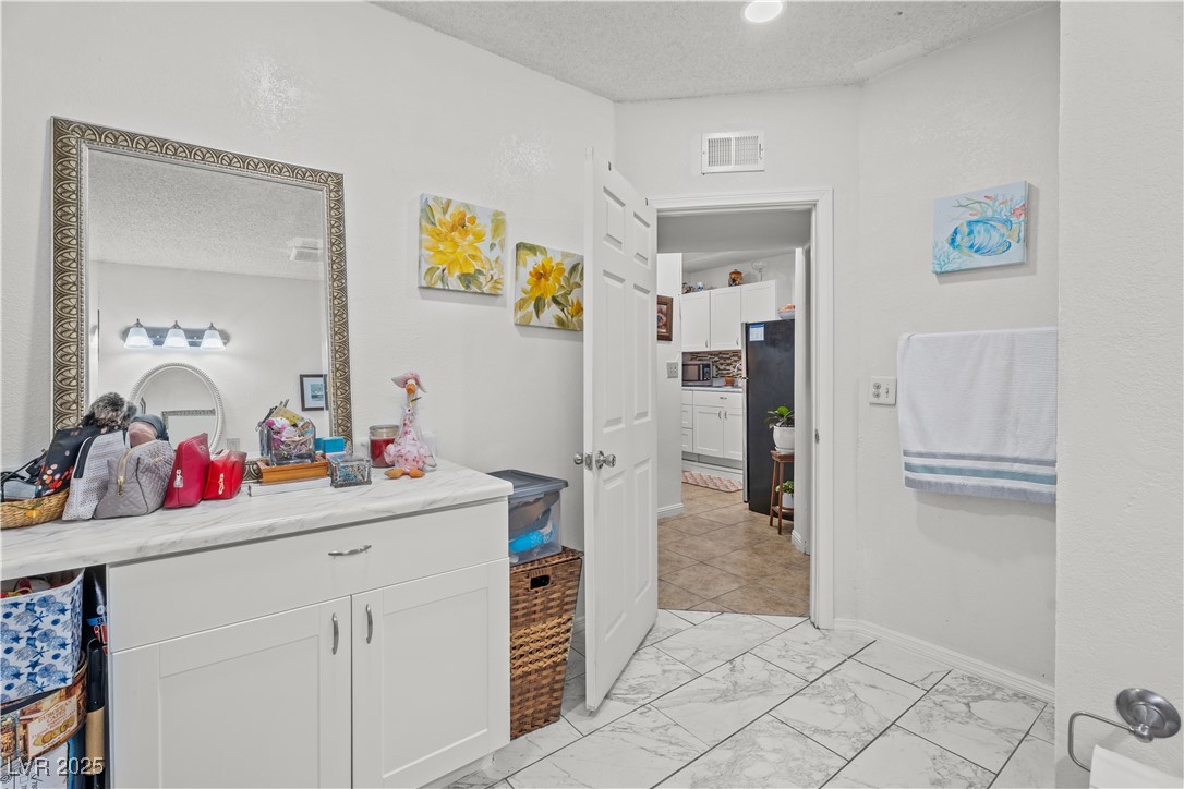 6205 Carmen Boulevard Las Vegas, NV 89108 - Photo 50 of 51