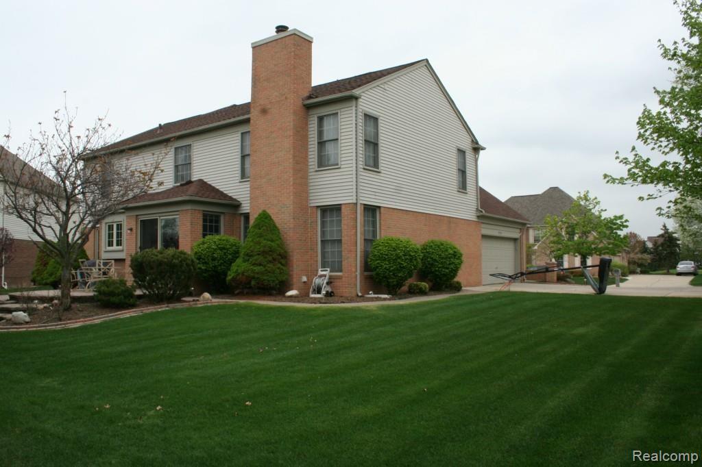 47145 Eastbourne Road Canton, MI 48188 - Photo 7 of 49 2014-05-12 15.18