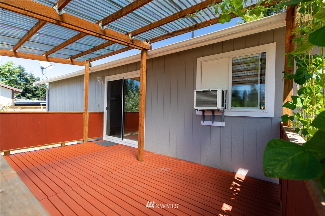 4129 Coomer Lane Southwest Rochester, WA 98579 - Photo 13 of 31