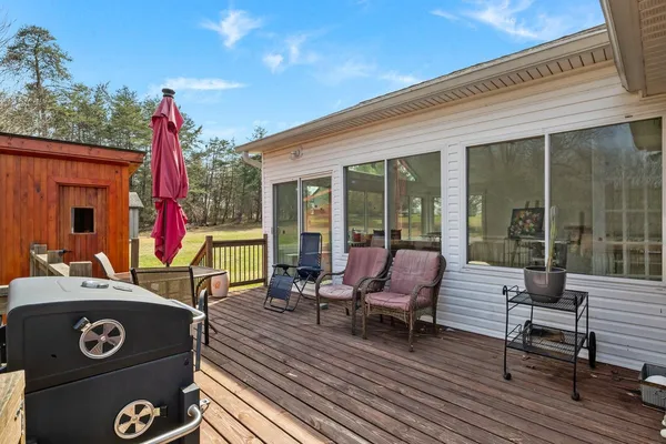 $415,000 | 1250 Old Eastside Road, Burns, TN 37029