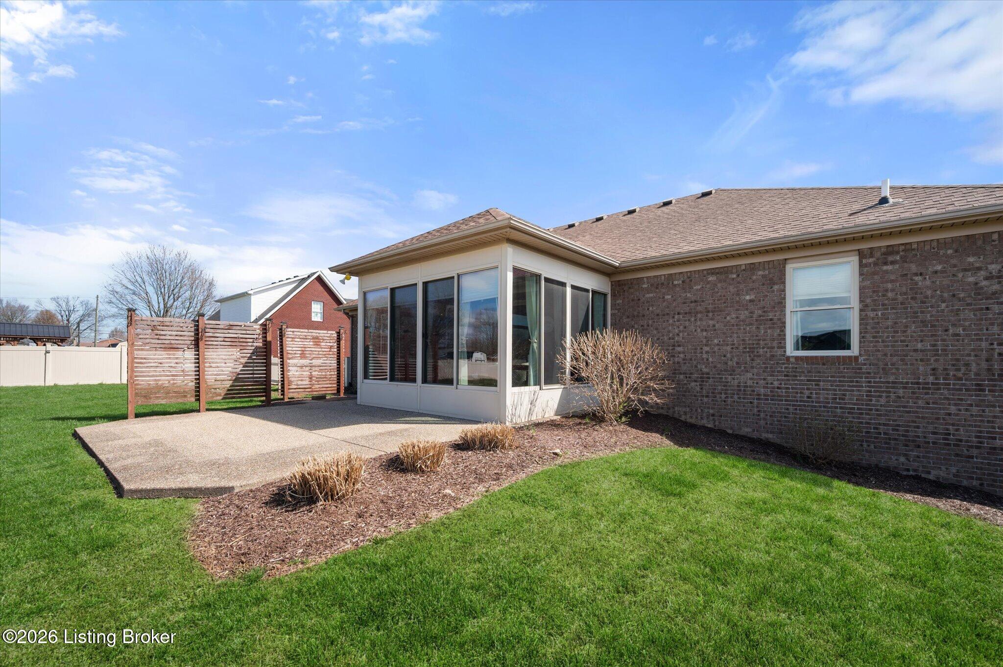1275 Stringer Lane Mount Washington, KY 40047 - Photo 4 of 59 Grass Has Been Digitally Enhanced