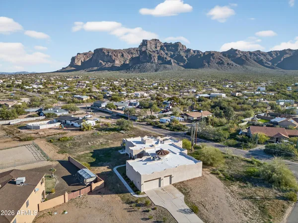 $799,000 | 5580 East 10th Avenue, Apache Junction, AZ 85119