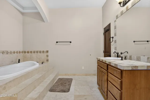 $825,000 | 5580 East 10th Avenue, Apache Junction, AZ 85119