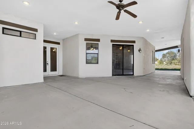 $825,000 | 5580 East 10th Avenue, Apache Junction, AZ 85119