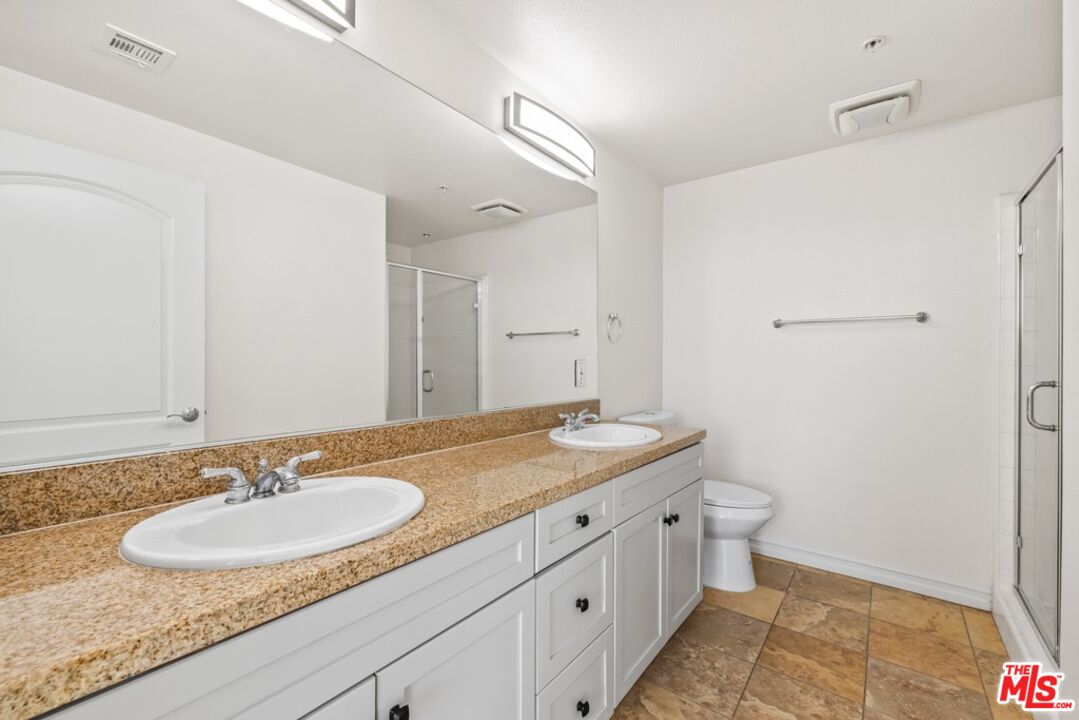 629 Traction Avenue, Unit 403 Los Angeles, CA 90013 - Photo 17 of 22