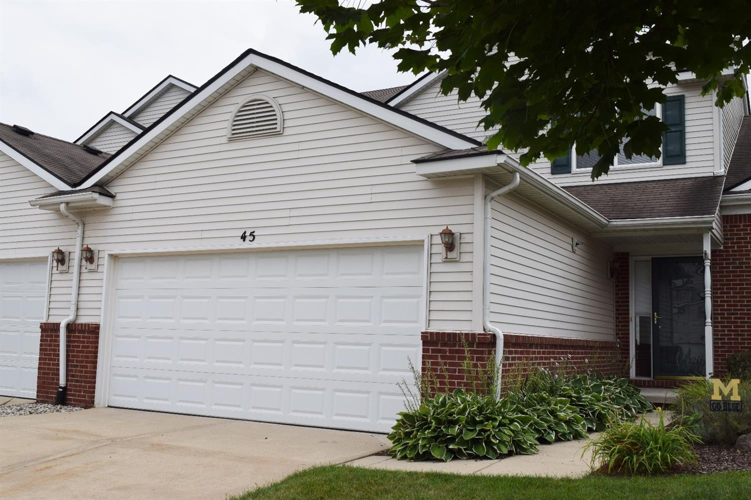 45 Sedum Road Howell, MI 48843 - Photo 2 of 10 Photo 2
