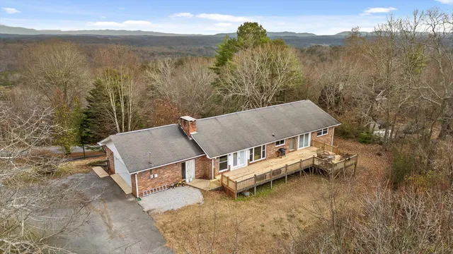 $412,000 | 1653 Clearview Drive, Ringgold, GA 30736