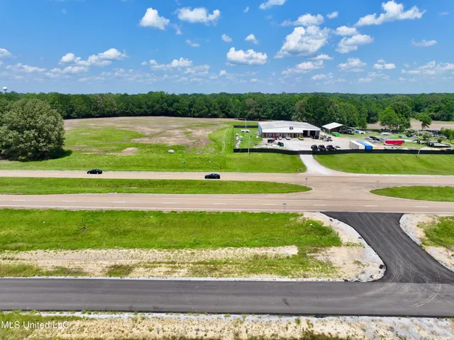 $2,874,960 | 0 North Ms Highway, Flora, MS 39071