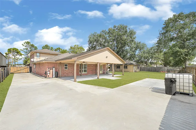 $595,000 | 9206 West Sterling Drive, Pearland, TX 77584