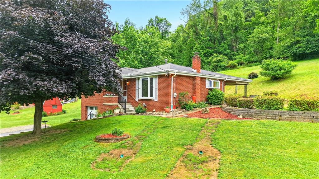 27 Barnhart Road Greensburg, PA 15601 - Photo 3 of 47