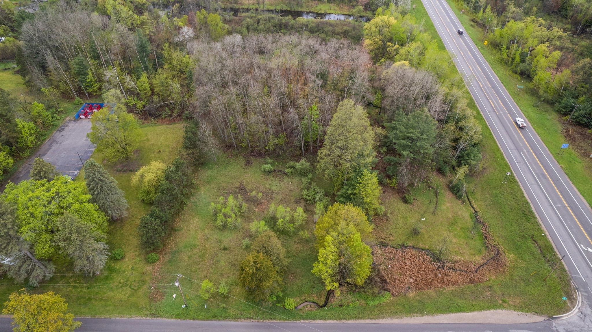 5825 Vinton Road Williamsburg, MI 49690 - Photo 12 of 18 Gallery Image 12