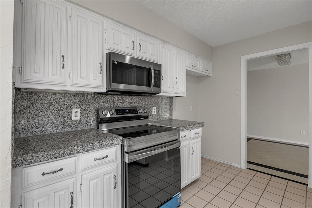 1007 Wimbledon Lane Plano, TX 75075 - Photo 14 of 30