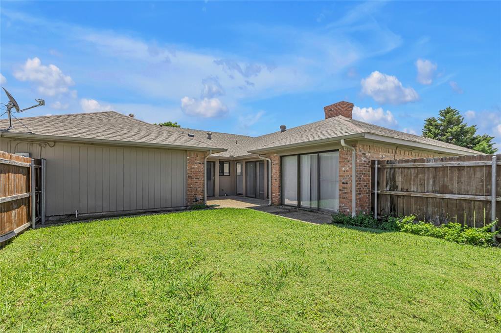 1007 Wimbledon Lane Plano, TX 75075 - Photo 28 of 30