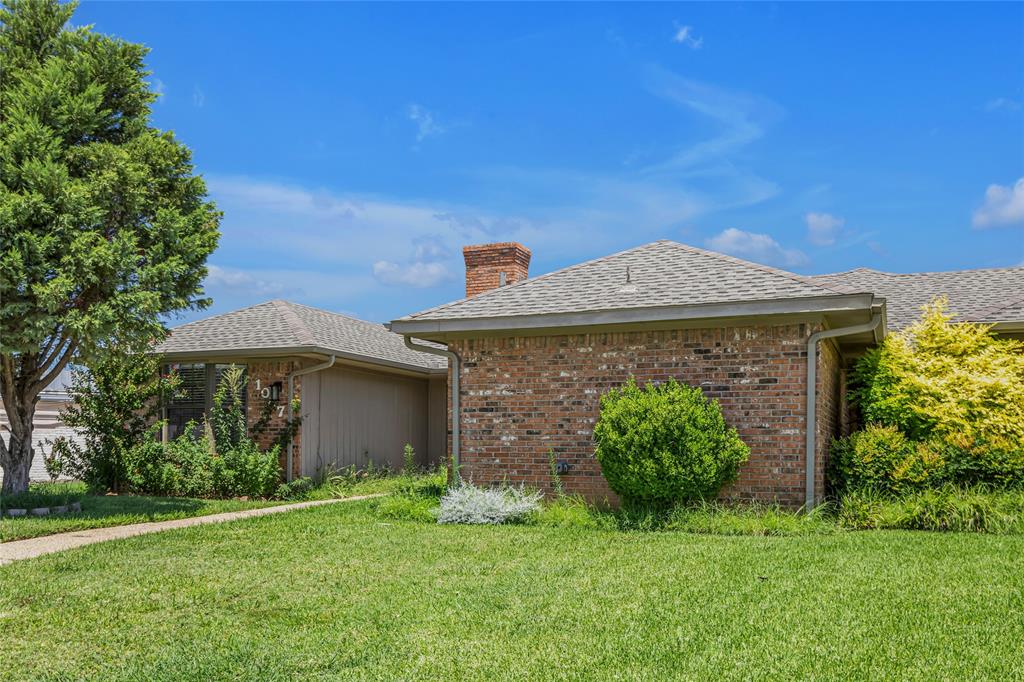 1007 Wimbledon Lane Plano, TX 75075 - Photo 4 of 30