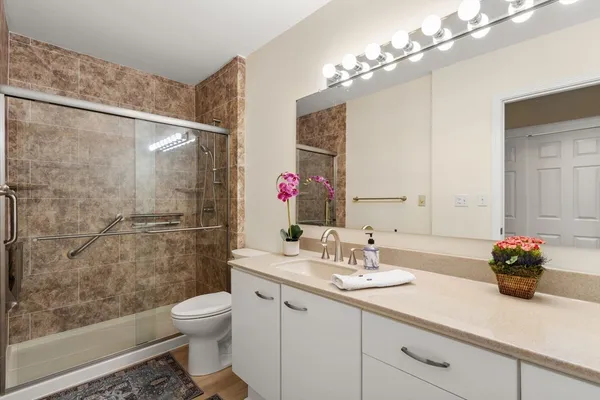 $380,000 | 770 Salisbury Street, Unit 517, Worcester, MA 01609