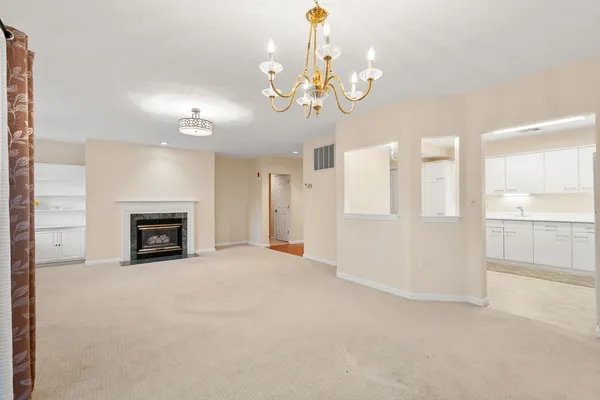 $380,000 | 770 Salisbury Street, Unit 517, Worcester, MA 01609