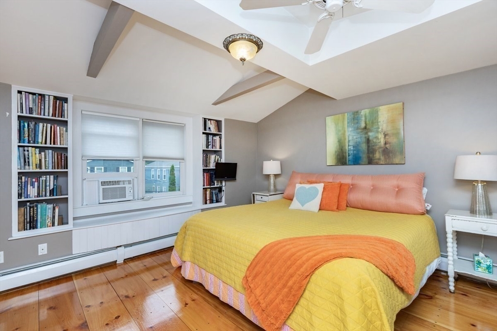 24 Pond Street, Unit 1 Marblehead, MA 01945 - Photo 26 of 40