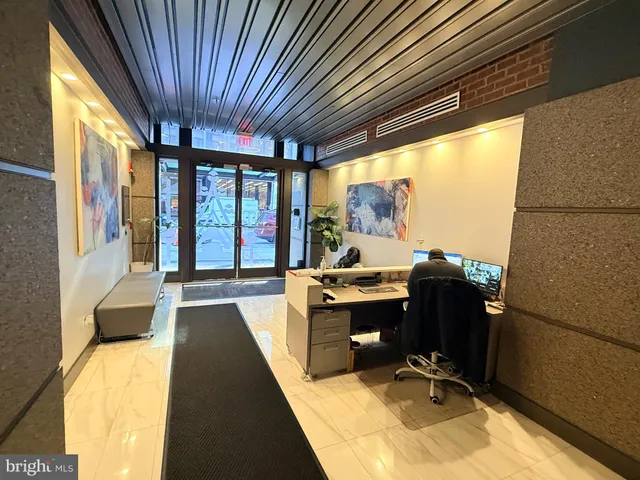 $3,000 | 916 G St. Northwest, Unit 605, Washington, DC 20001